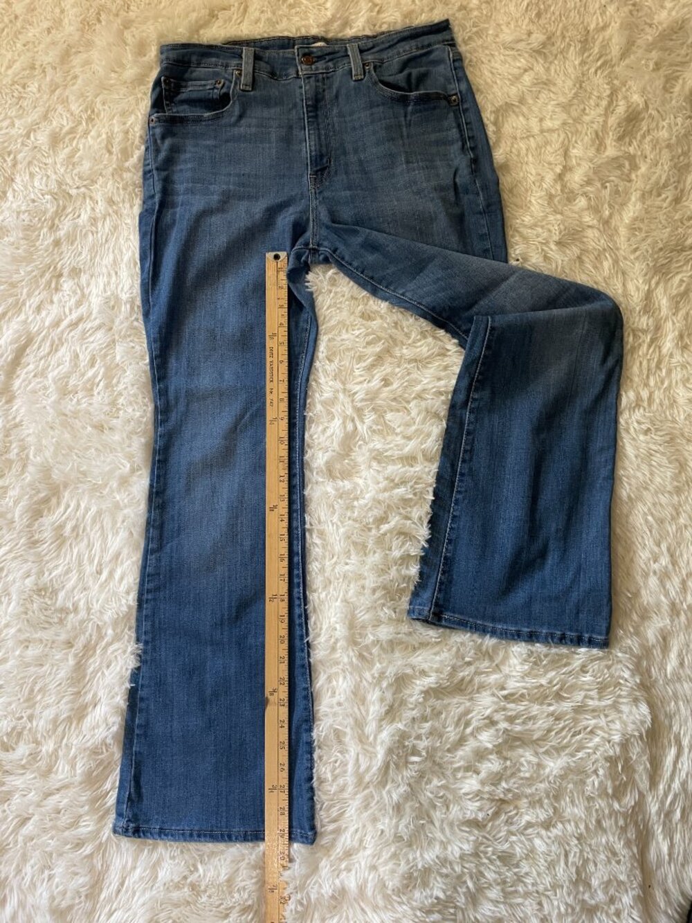 Levi's 726 High Rise Flare Jeans in Medium Blue Wash - Picture 10 of 11
